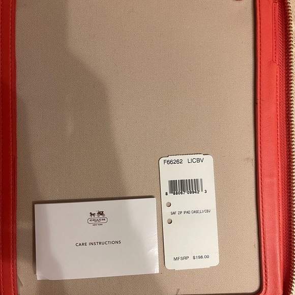 Coach iPad tablet case - Picture 4 of 6